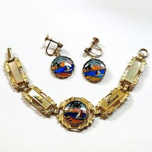 Jula Aloha HAWII Souvenir Panel Bracelet Earring Jewelry Set